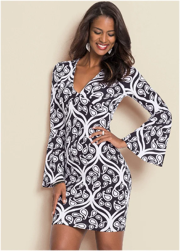 women’s bodycon dresses -Printed V-Neck Dress - Black & White